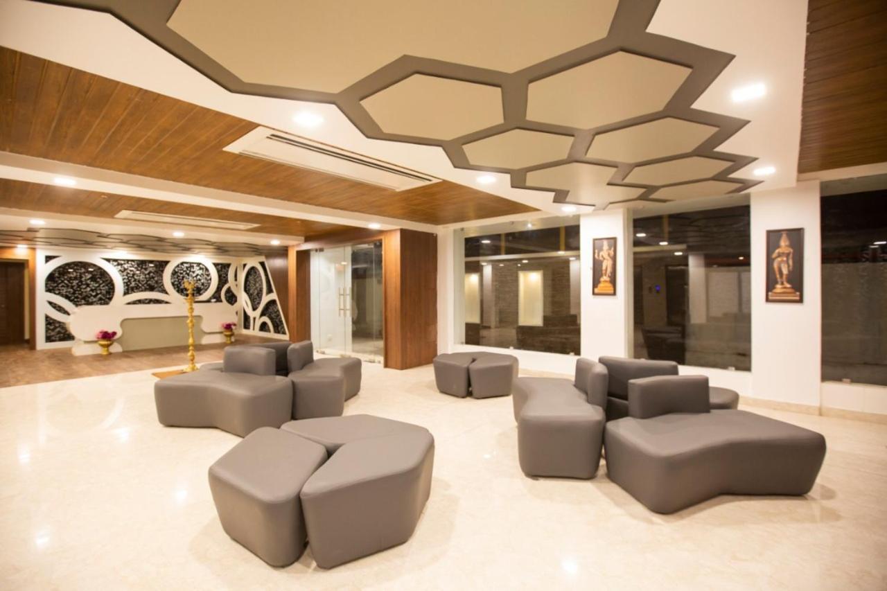 Lee-Benz Ark Hotel Кумбаконам Экстерьер фото